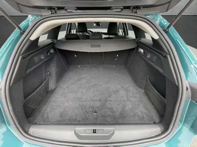Peugeot 308 SW view 7