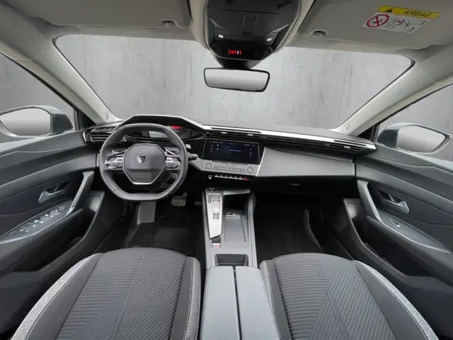 Peugeot 308 SW view 12