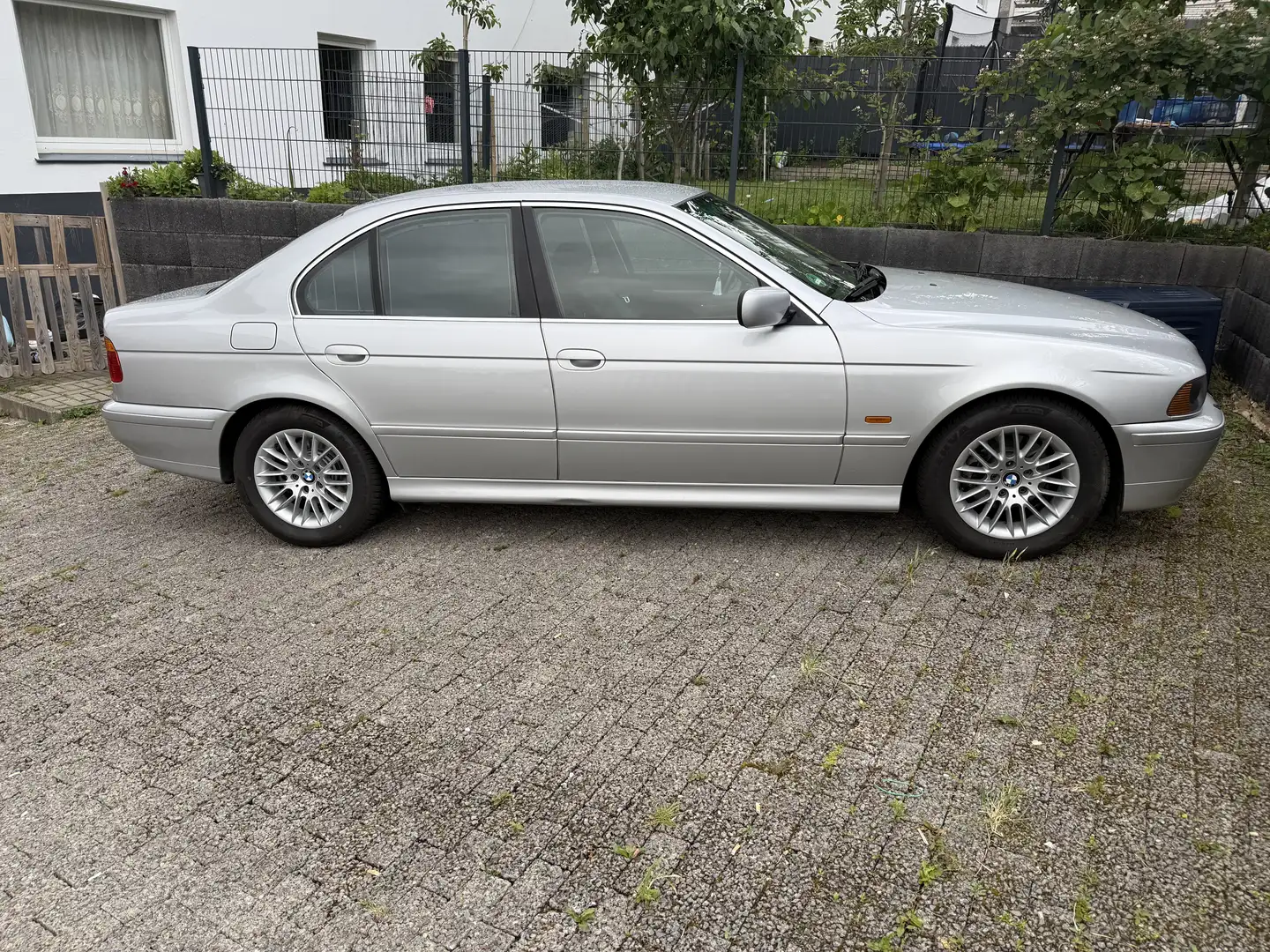 BMW 525 BMW 525i E39 - Business Paket Argintiu - 2