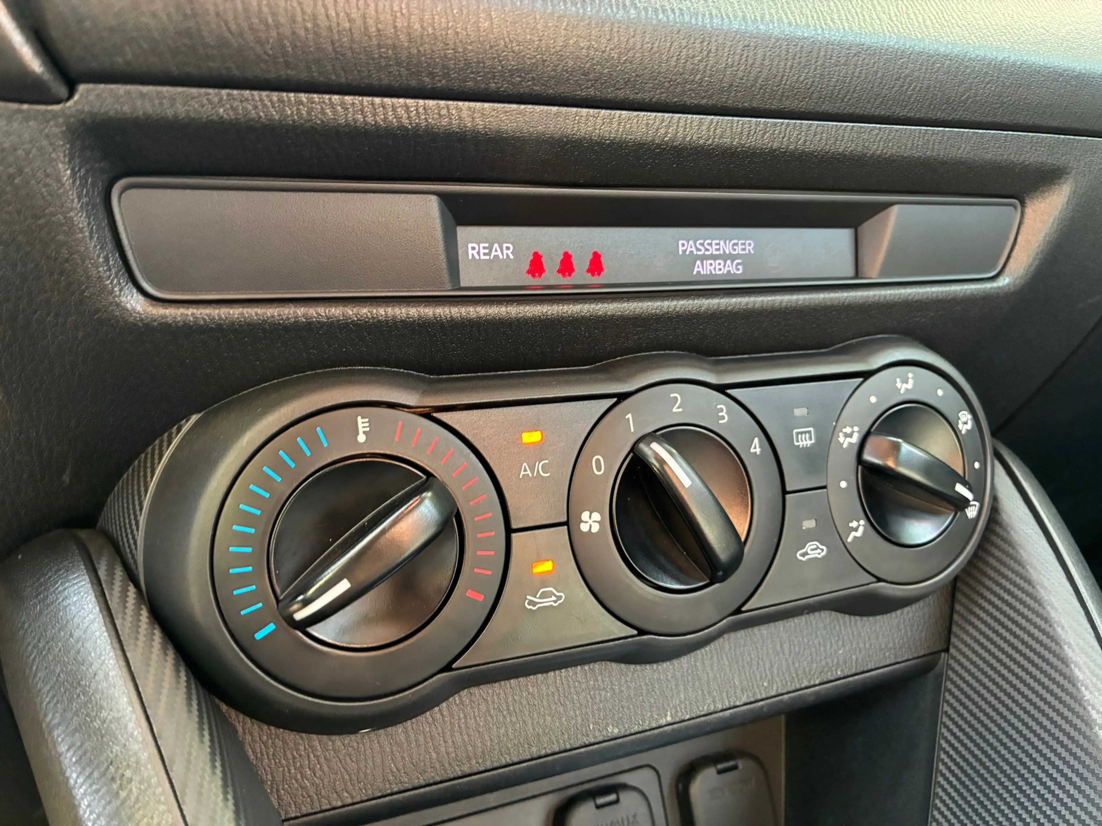 Mazda 2 1.5 Skyactiv-G S | NAP | 5 deurs + Airco nu €9.975 — photo 15