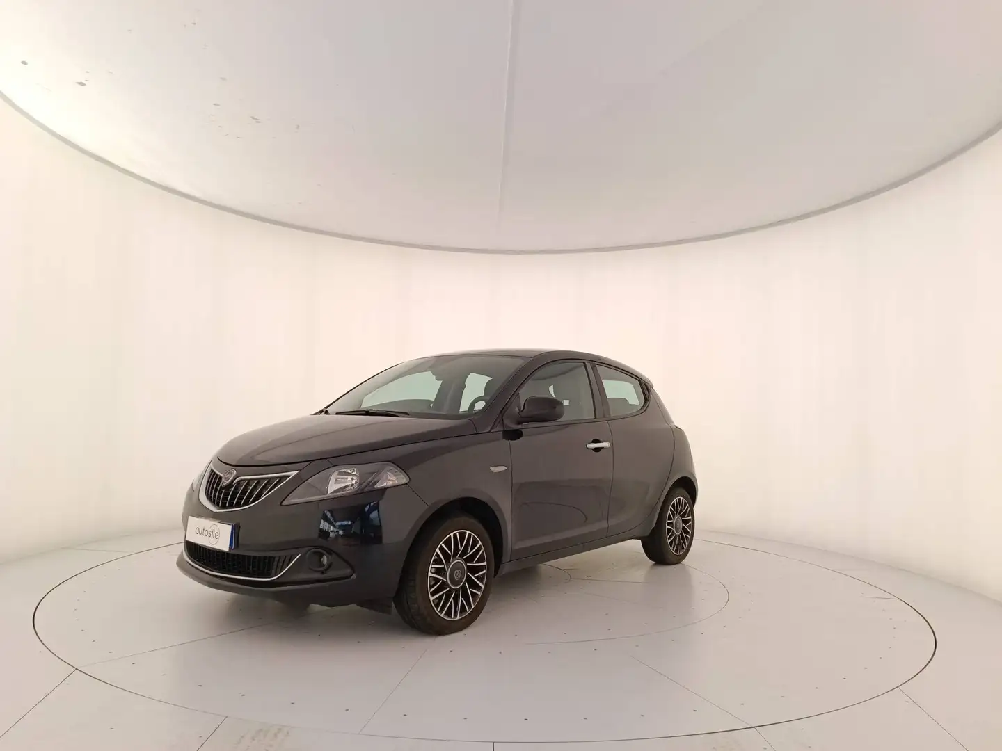 Lancia Ypsilon 1.0 FireFly Hybrid Platino Nero - 1