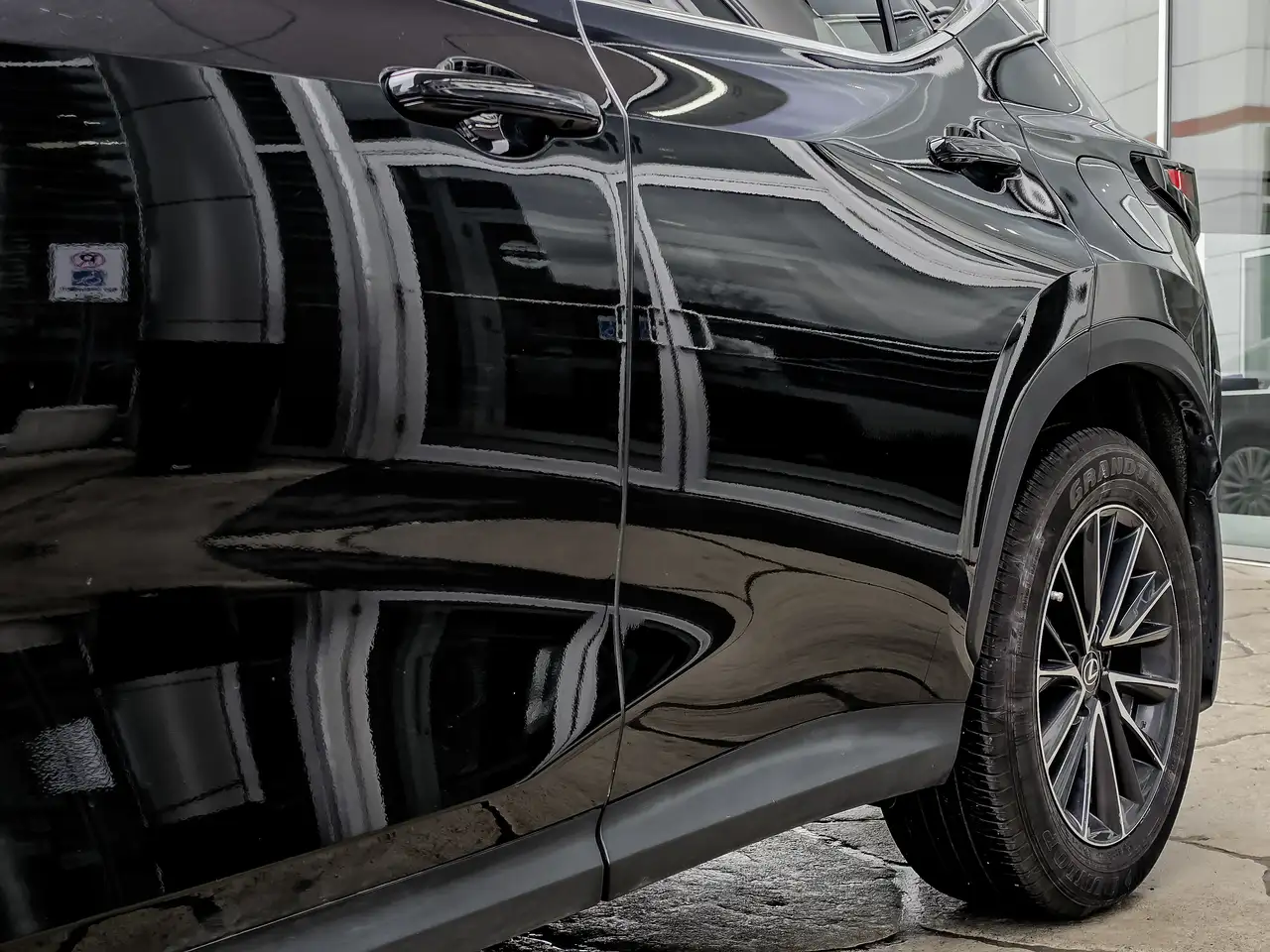 Lexus NX снимка Lexus NX