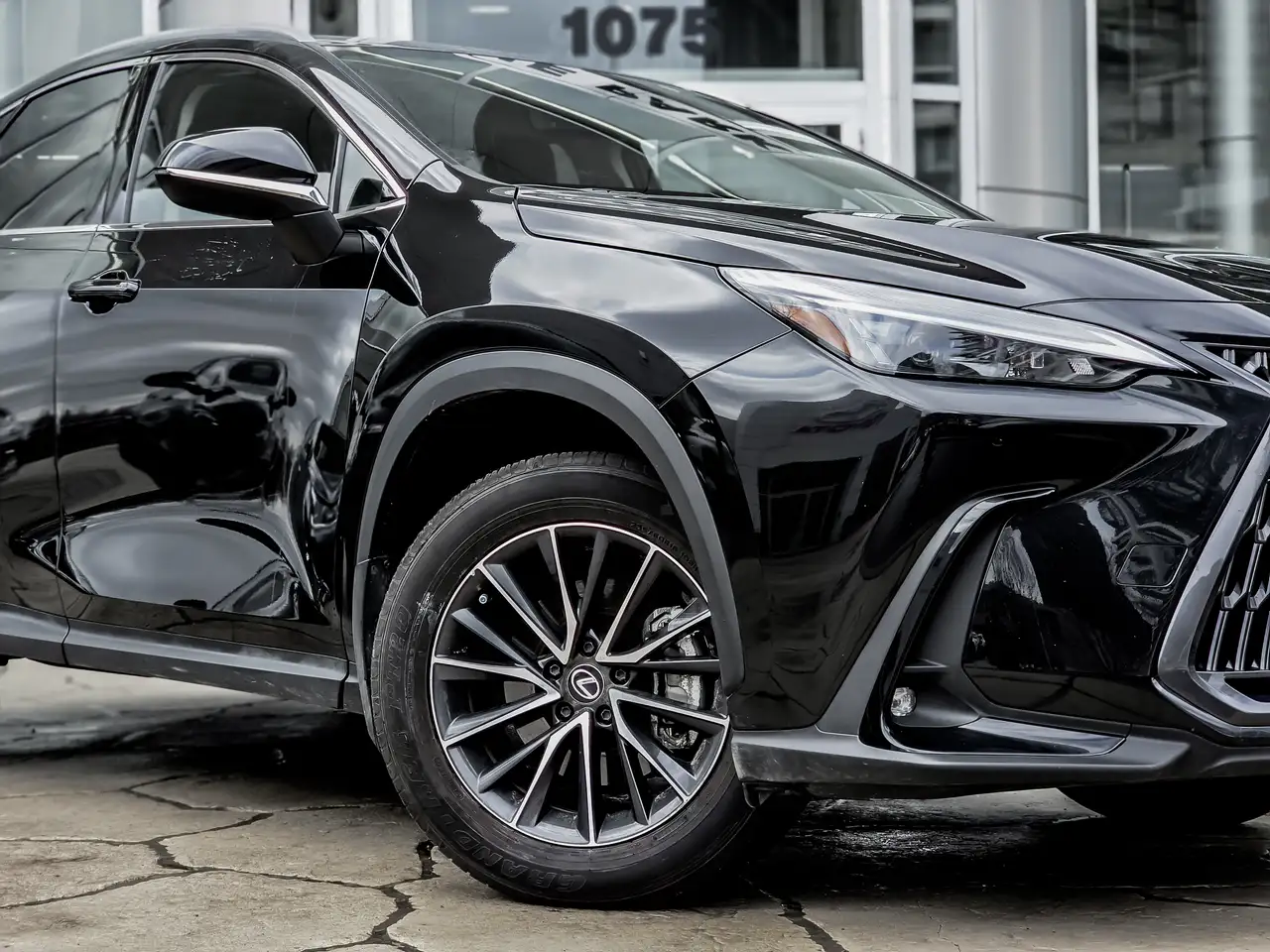 Lexus NX снимка Lexus NX