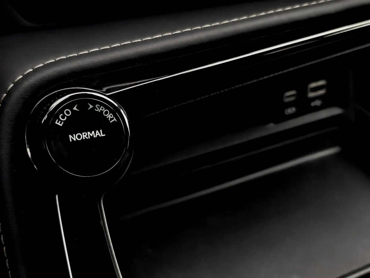 Lexus NX снимка Lexus NX