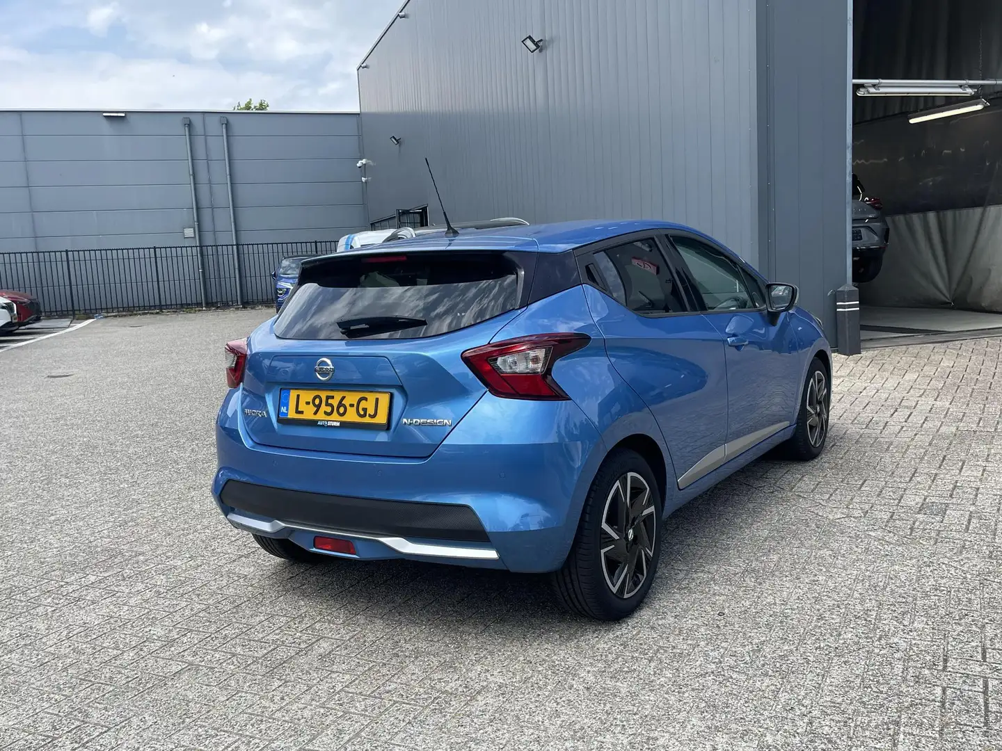Nissan Micra 1.0 IG-T N-Design Automaat Bleu - 2
