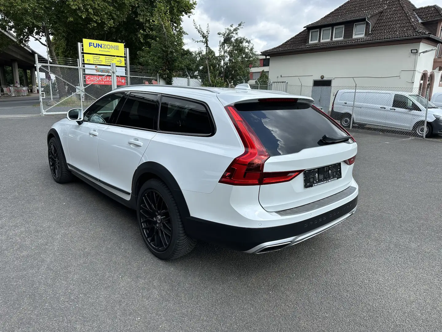 Volvo V90 Cross Country Pro AWD Top Ausstattung 20 Zoll Blanco - 2