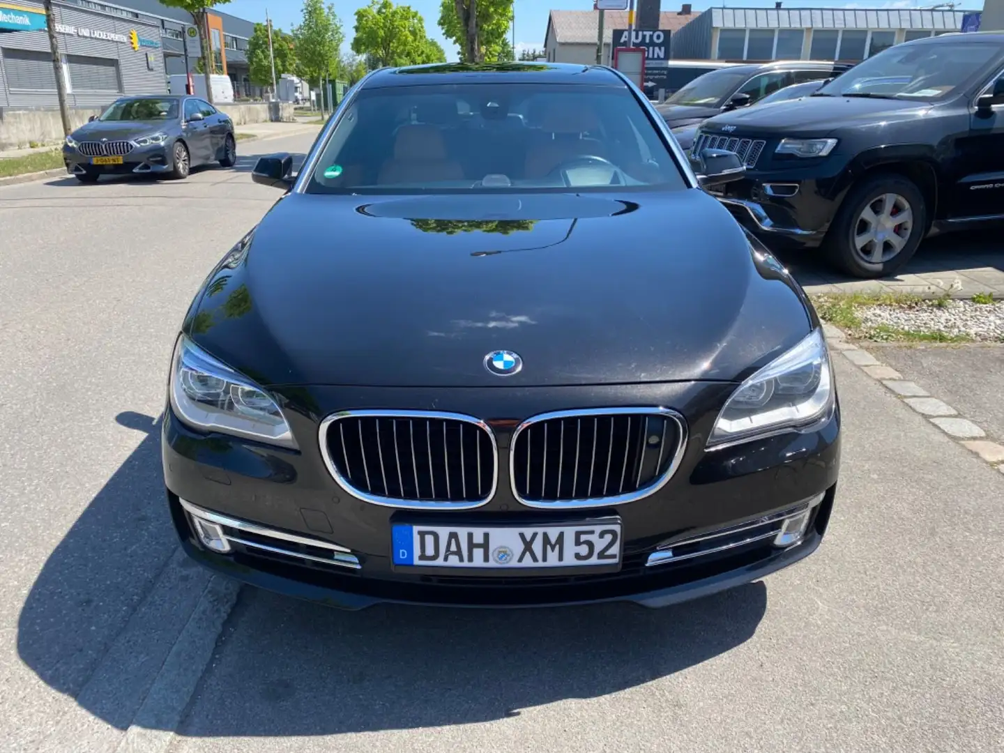 BMW 750 Ld xDrive Individual Negro - 2