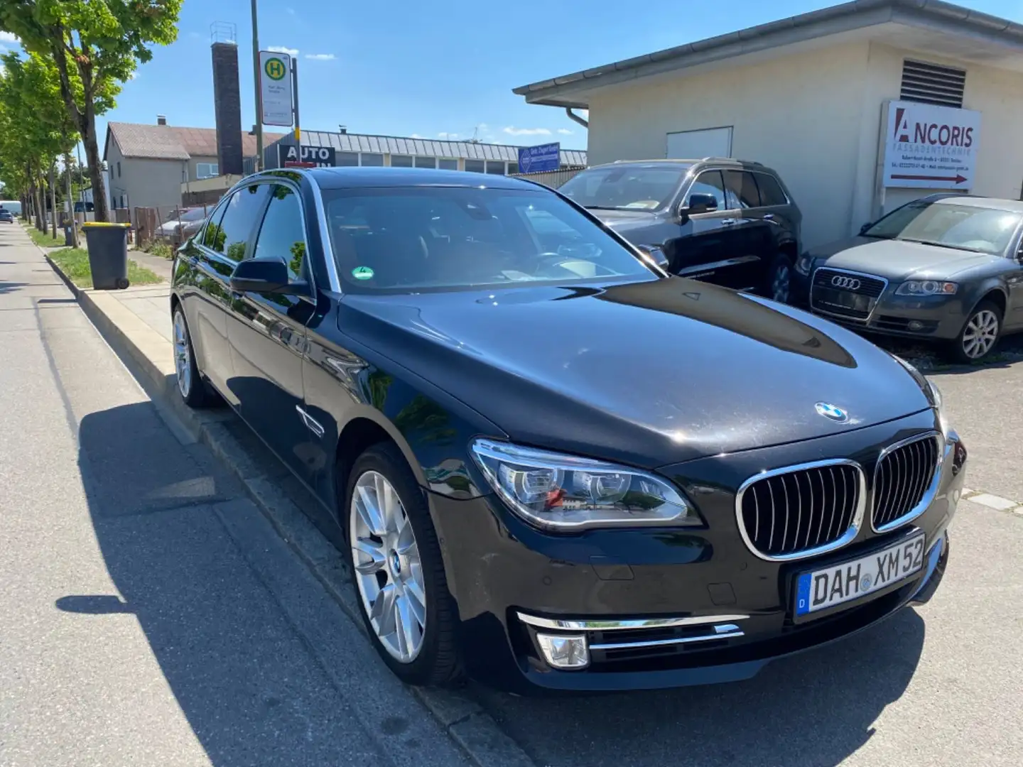 BMW 750 Ld xDrive Individual Negro - 1