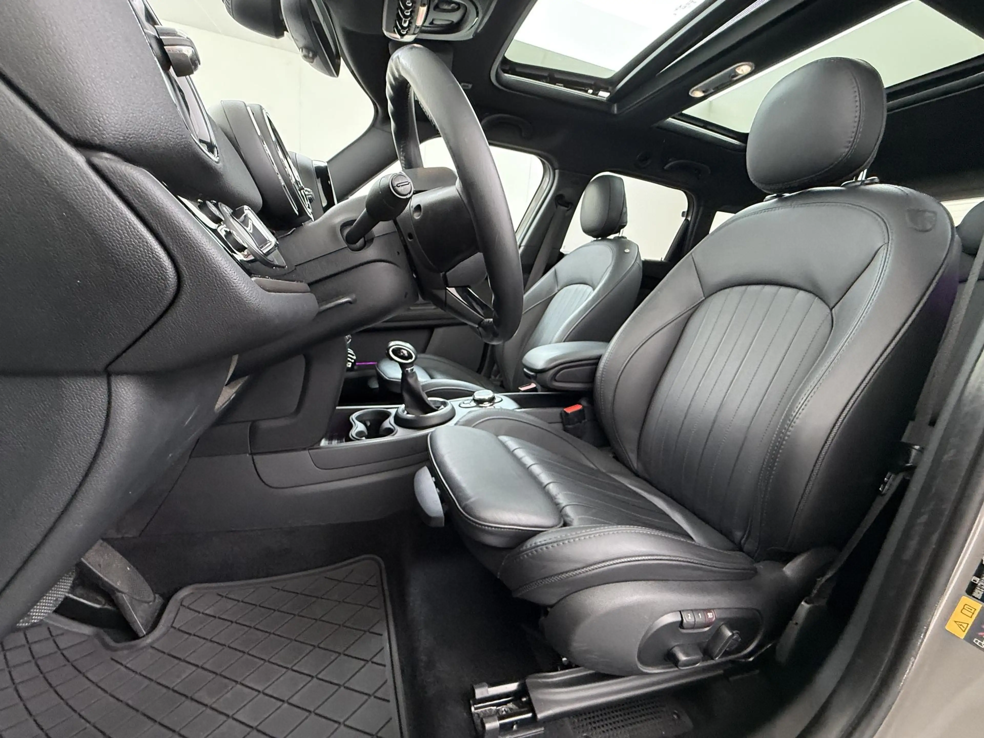 MINI Cooper SE Countryman 1.5 ALL4 Chili Panorama | Camera | Stoelverwarming — photo 14