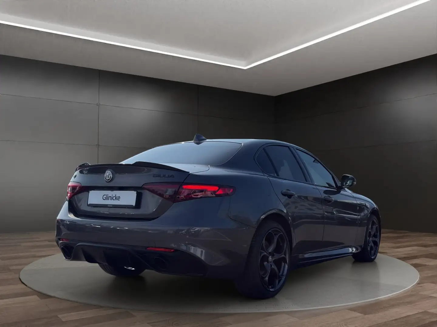 Alfa Romeo Giulia Veloce TI Assistenz-Paket 1 Grau - 2