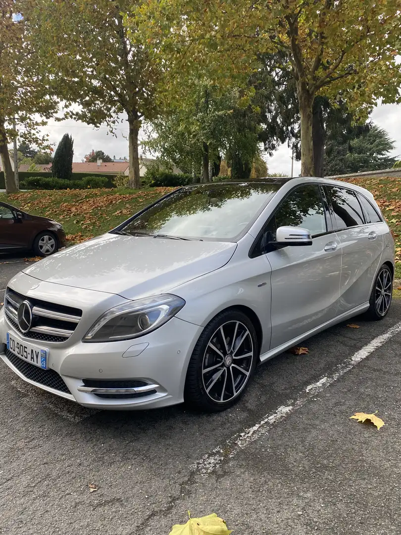 Mercedes-Benz B 200 Classe d 7-G DCT Fascination - 2