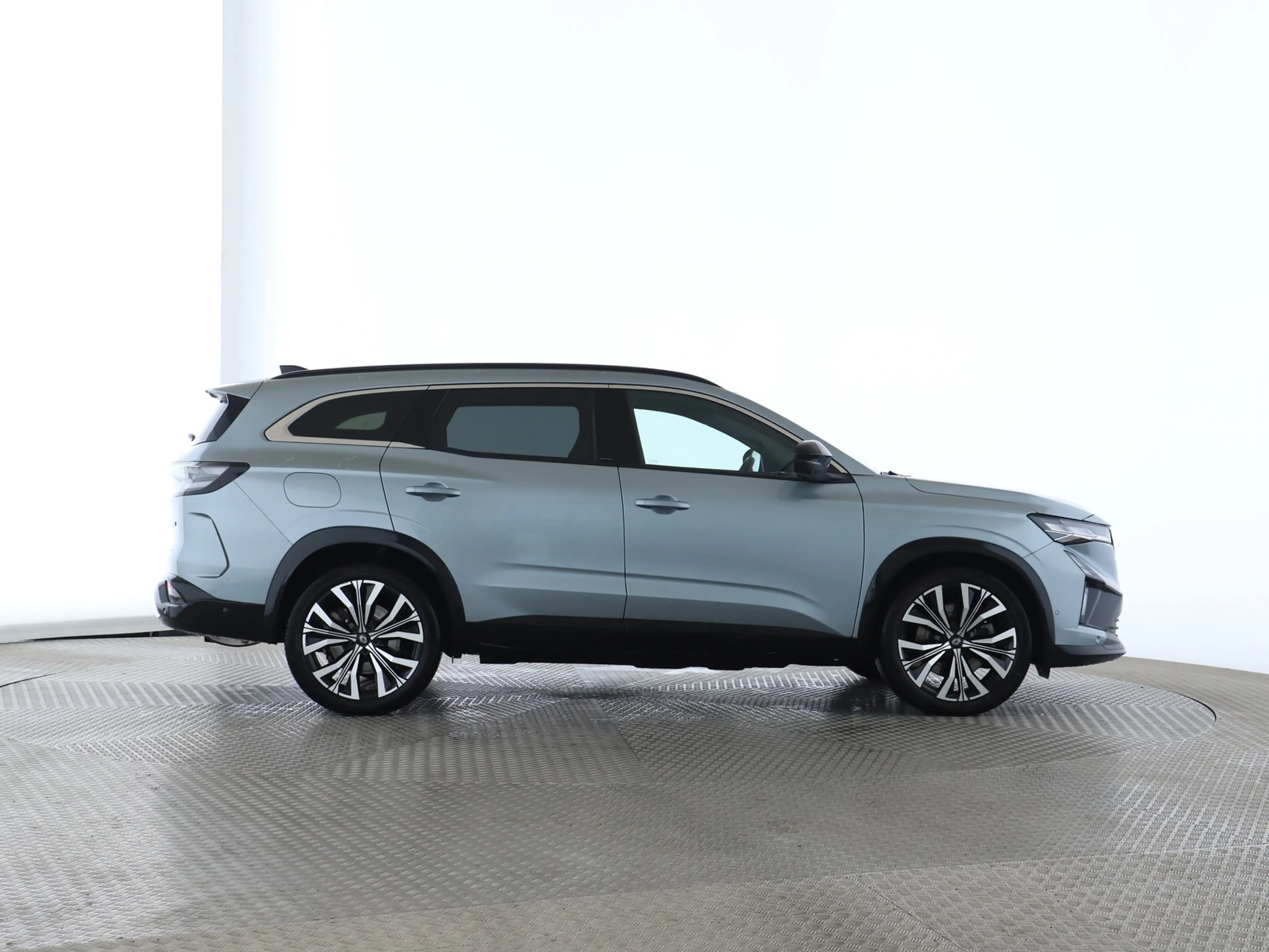 Renault Espace 6 Iconic Full Hybrid E-Tech 200 5-Sitzer — photo 8
