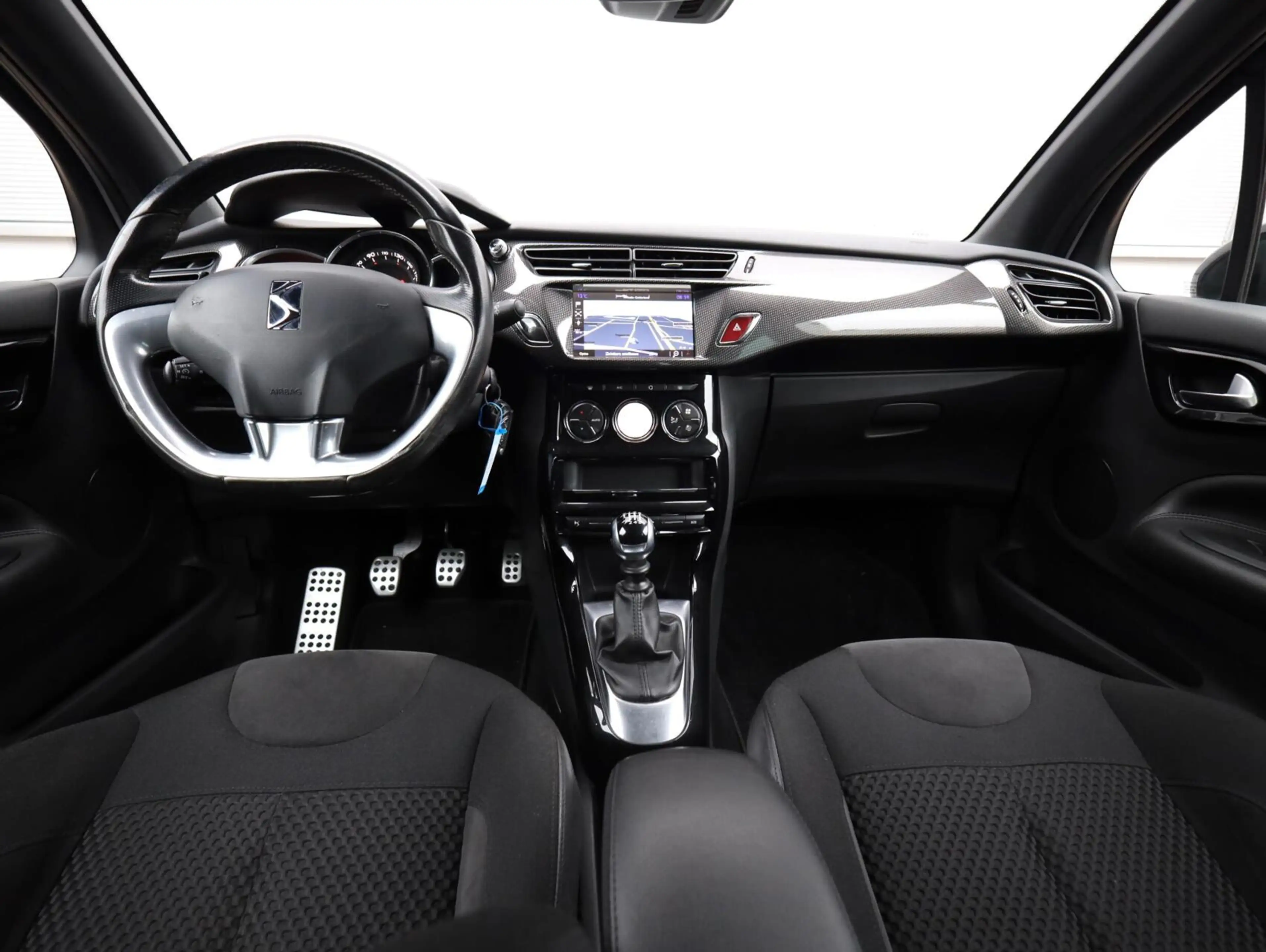 DS Automobiles DS 3 1.2 PureTech Sport Chic (Vol-Opties!) 1e eigenaar — photo 4