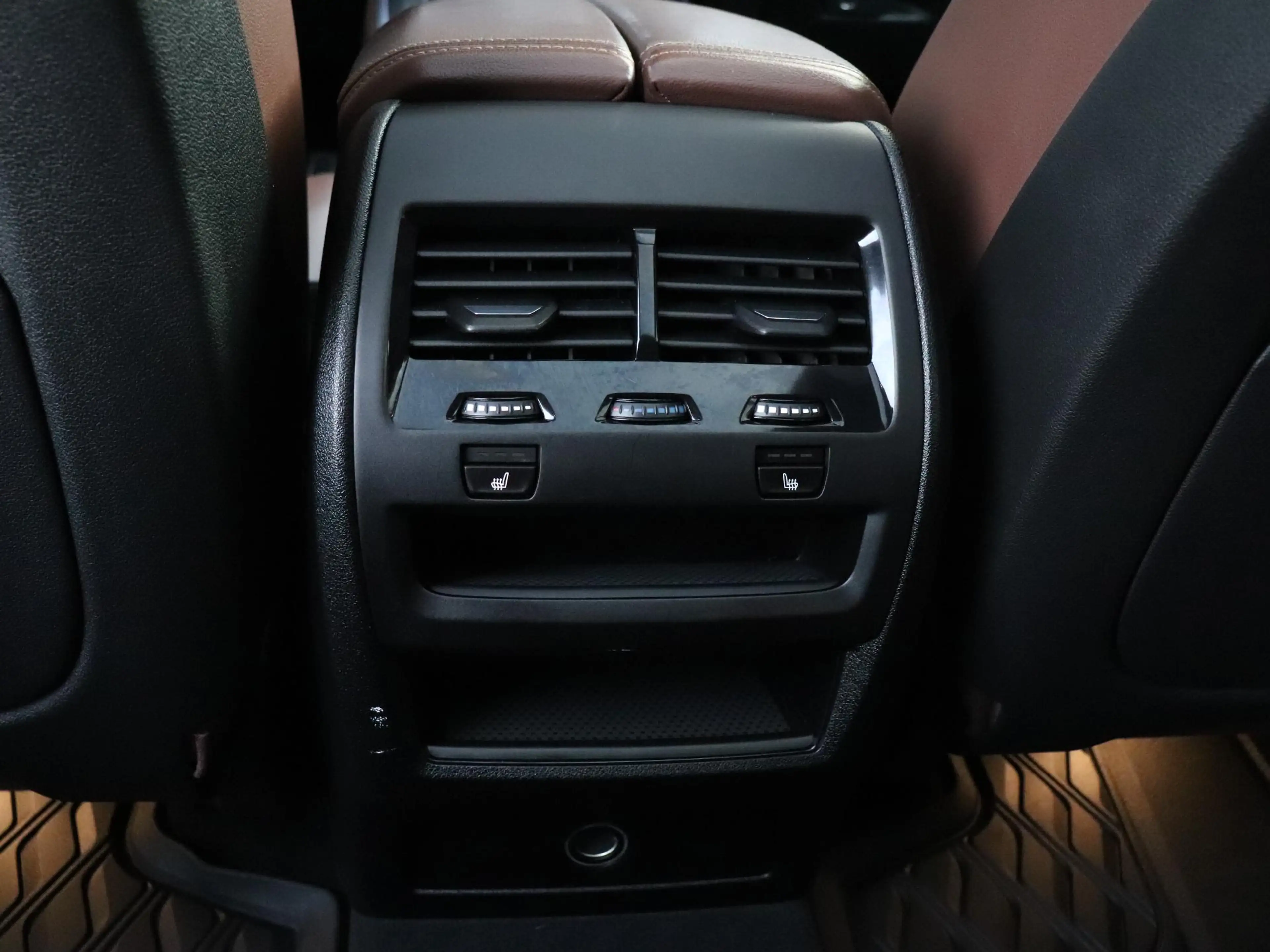 BMW X5 M50d High Executive | LEDER | MEMORY | PANO-DAK | — photo 23