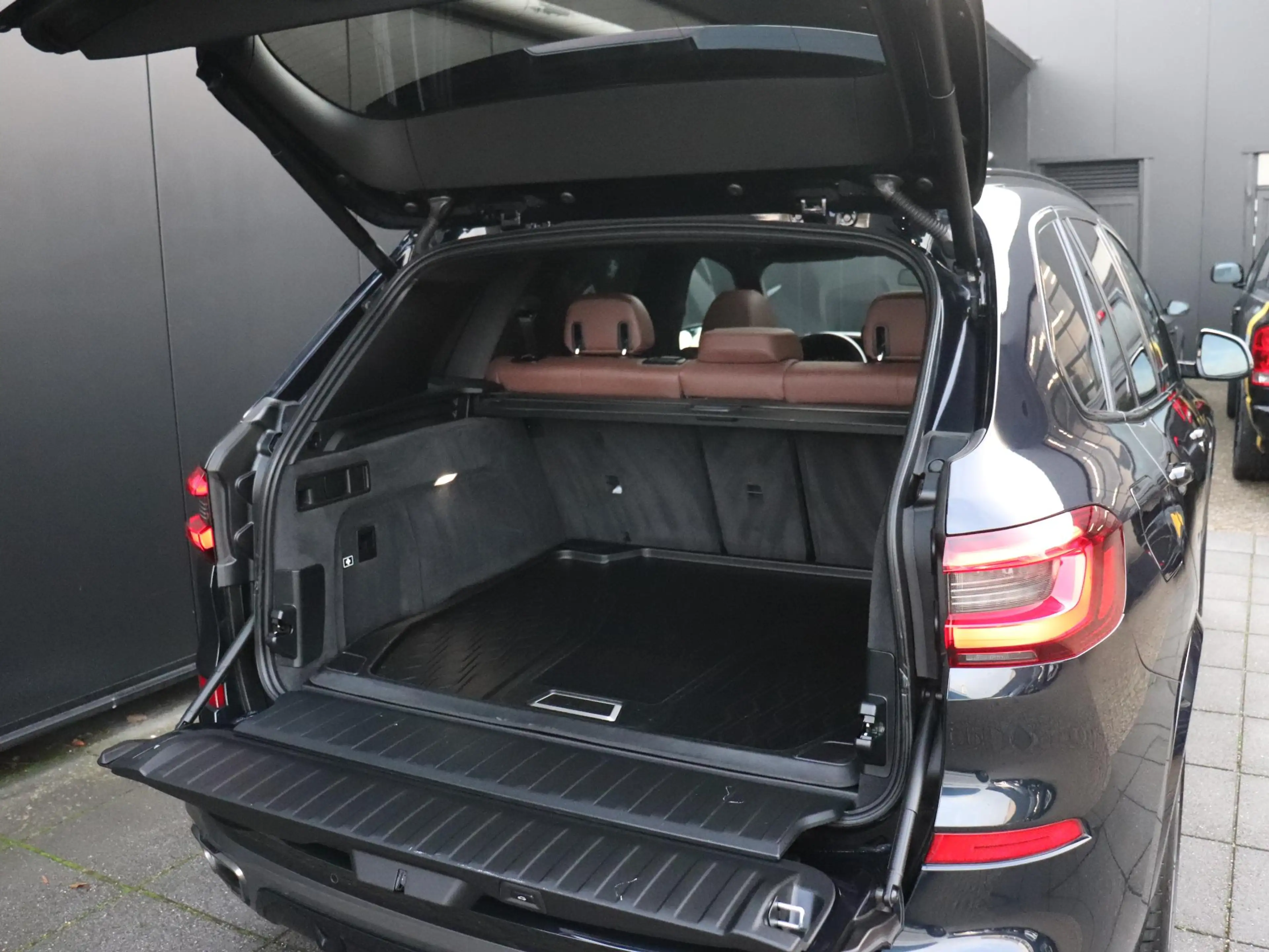 BMW X5 M50d High Executive | LEDER | MEMORY | PANO-DAK | — photo 17