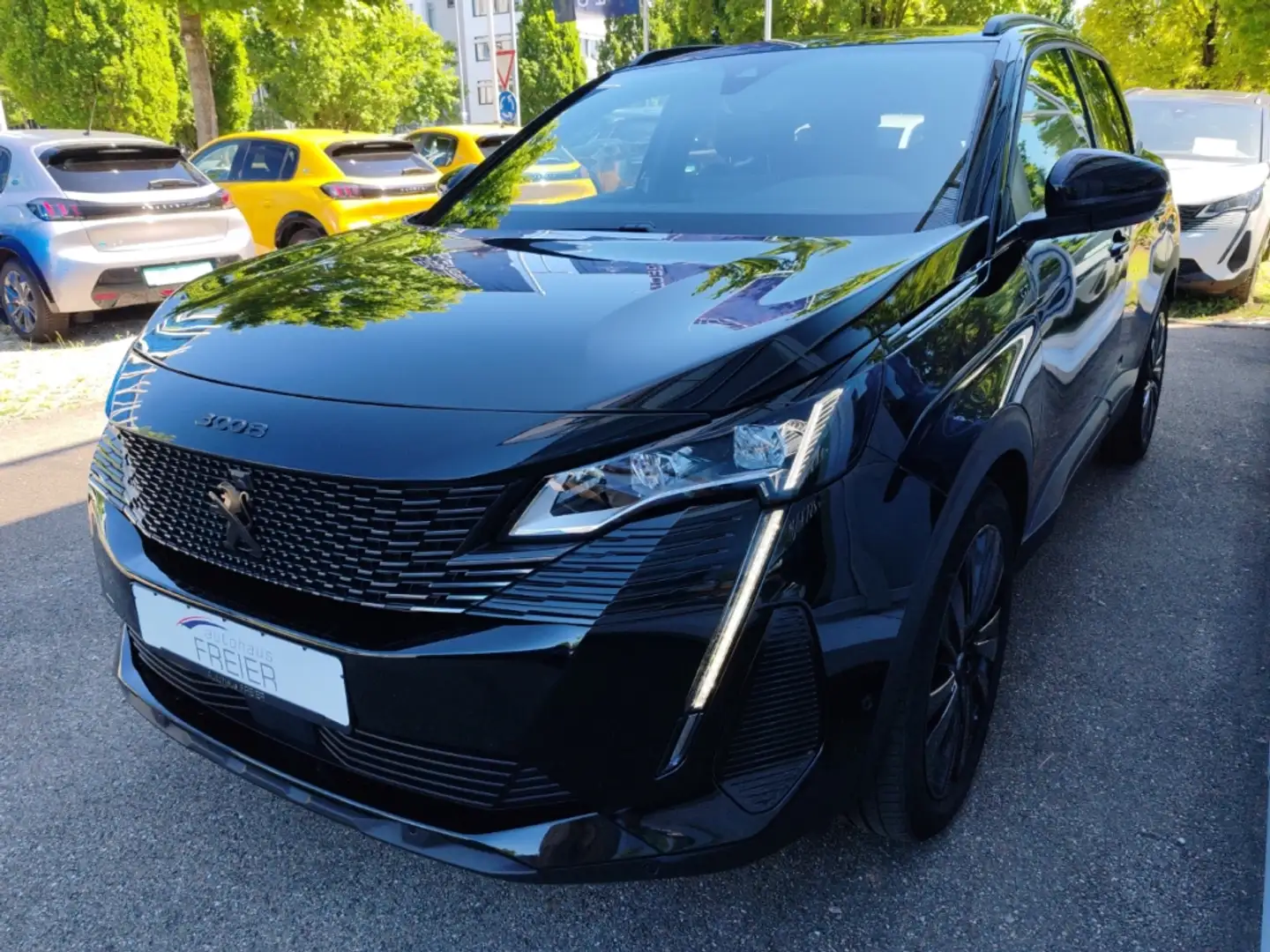 Peugeot 3008 GT 1.2 PureTech 130 EU6d Navi Digitales Cockpit So Noir - 1