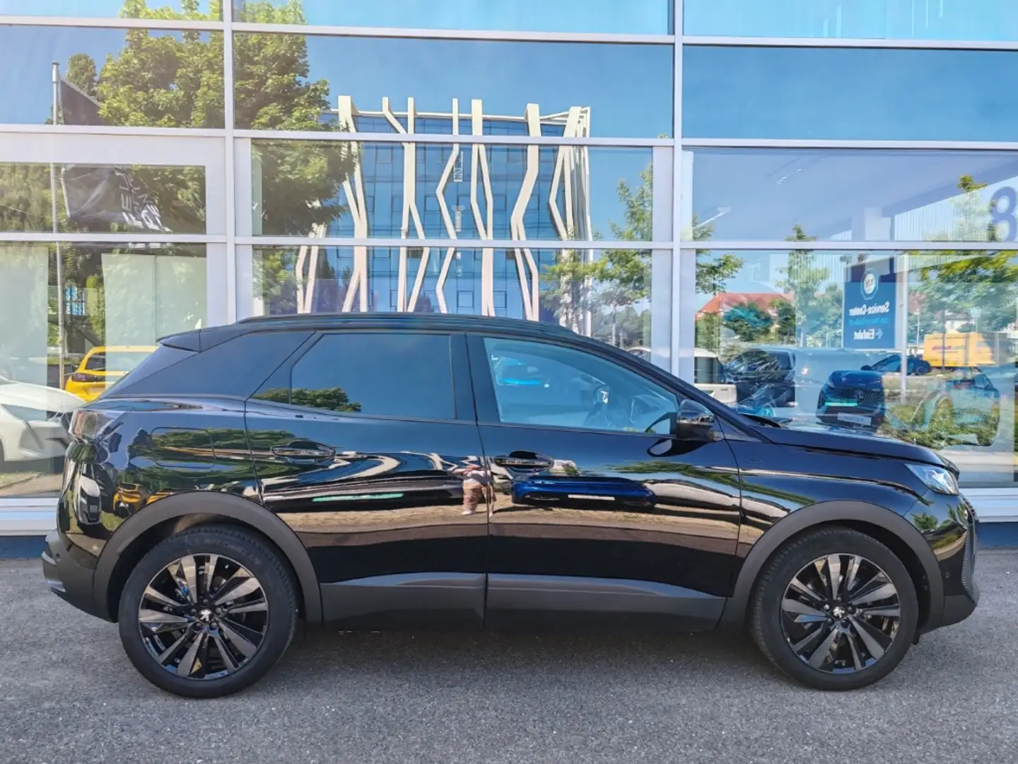 Peugeot 3008 GT 1.2 PureTech 130 EU6d Navi Digitales Cockpit So Noir - 2