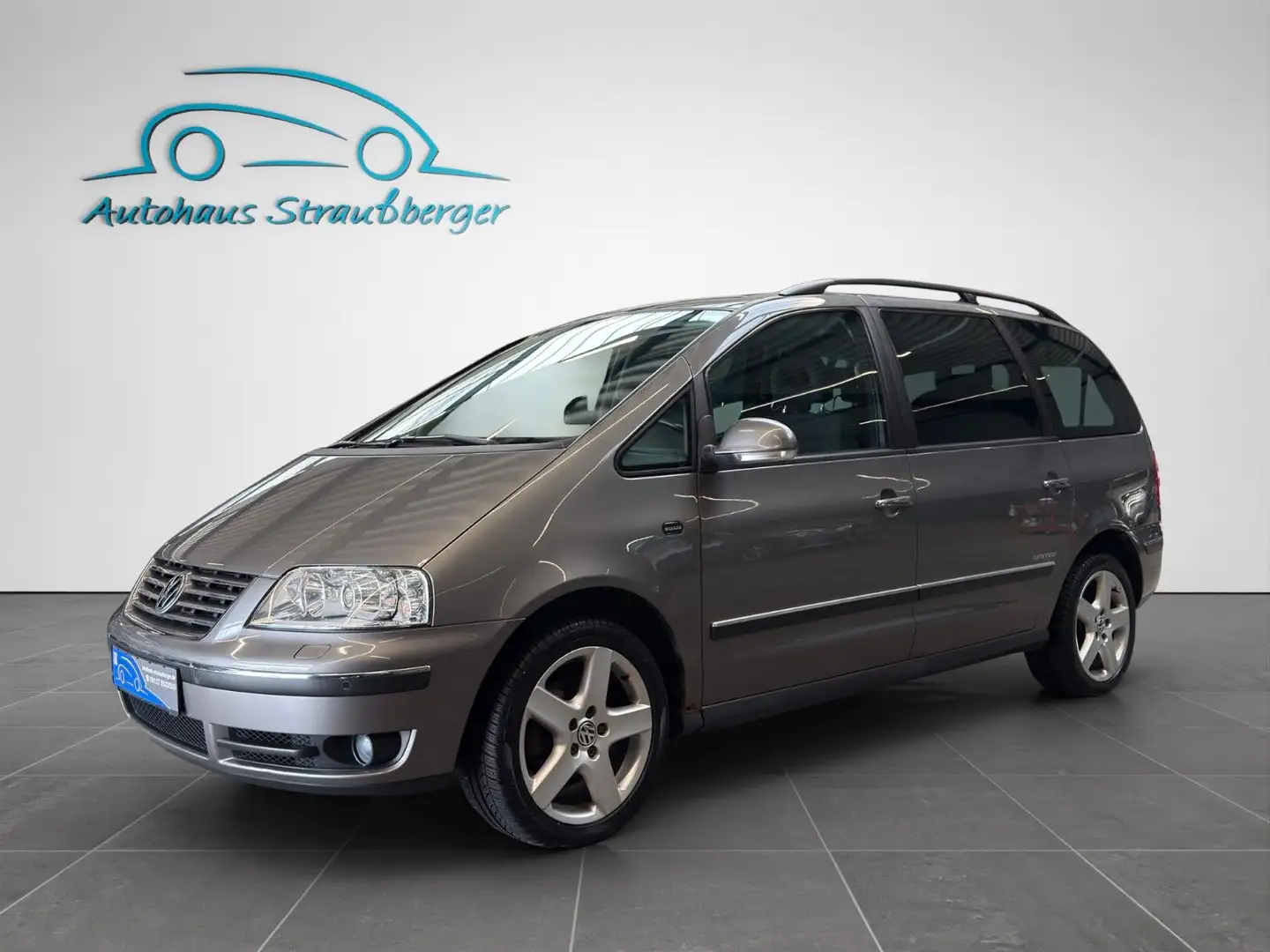 Volkswagen Sharan AHK Xenon 7 Sitzer NP: 42.000 Grau - 2
