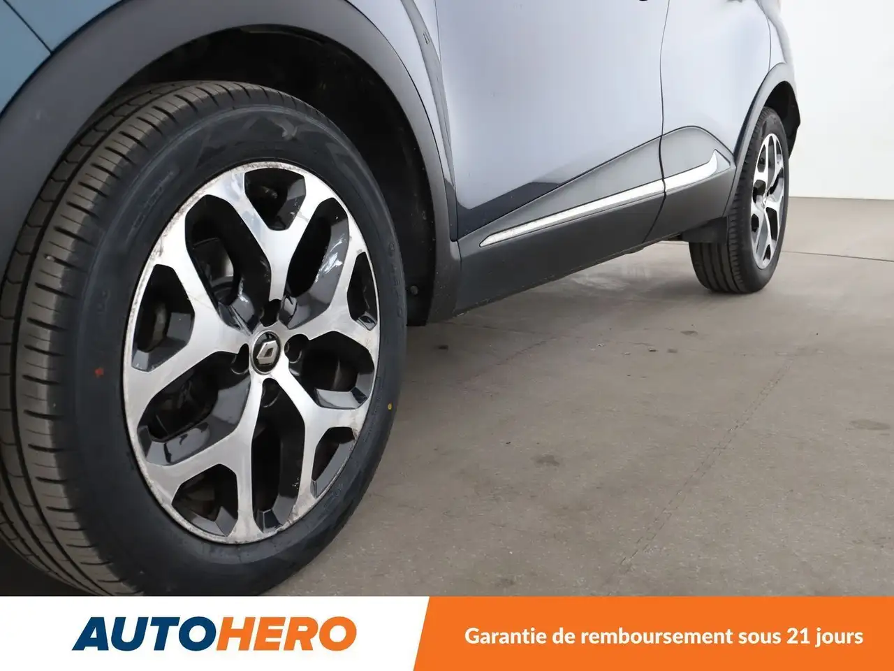 Renault Captur — photo 29