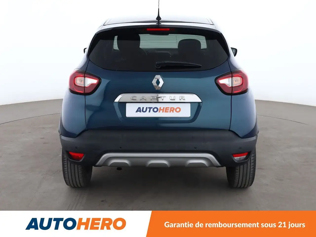 Renault Captur — photo 5