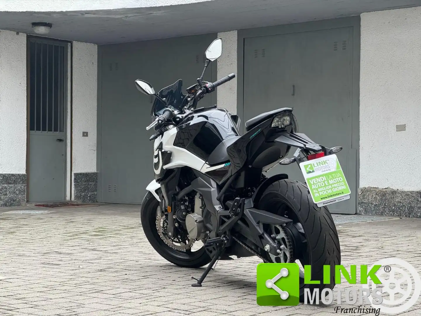 CFMOTO 650 NK 7F ABS TUA DA 50 EURO/MESE Fehér - 2