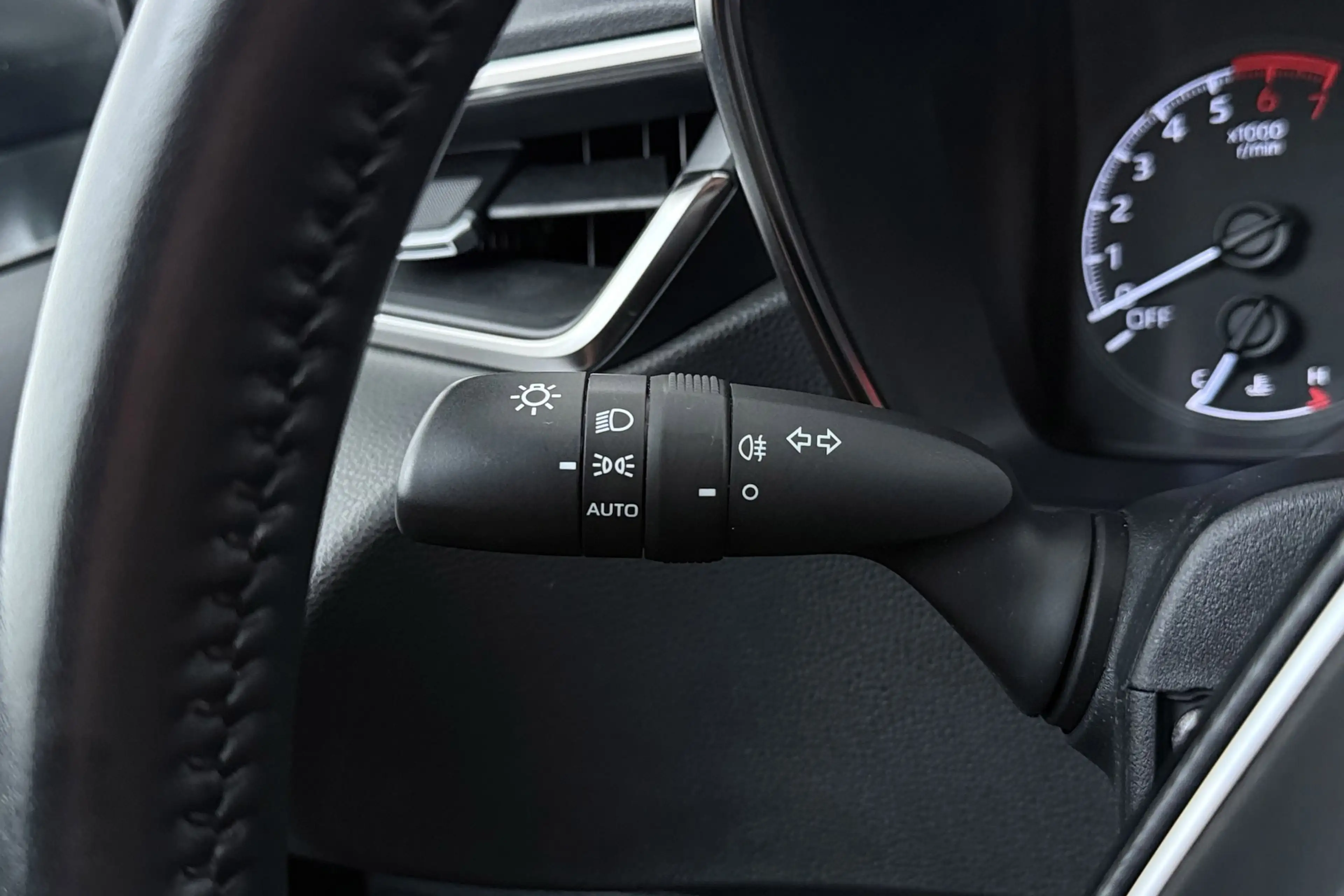Toyota Corolla Touring Sports 1.8 Hybrid Active | Org NL | Trekha — photo 31