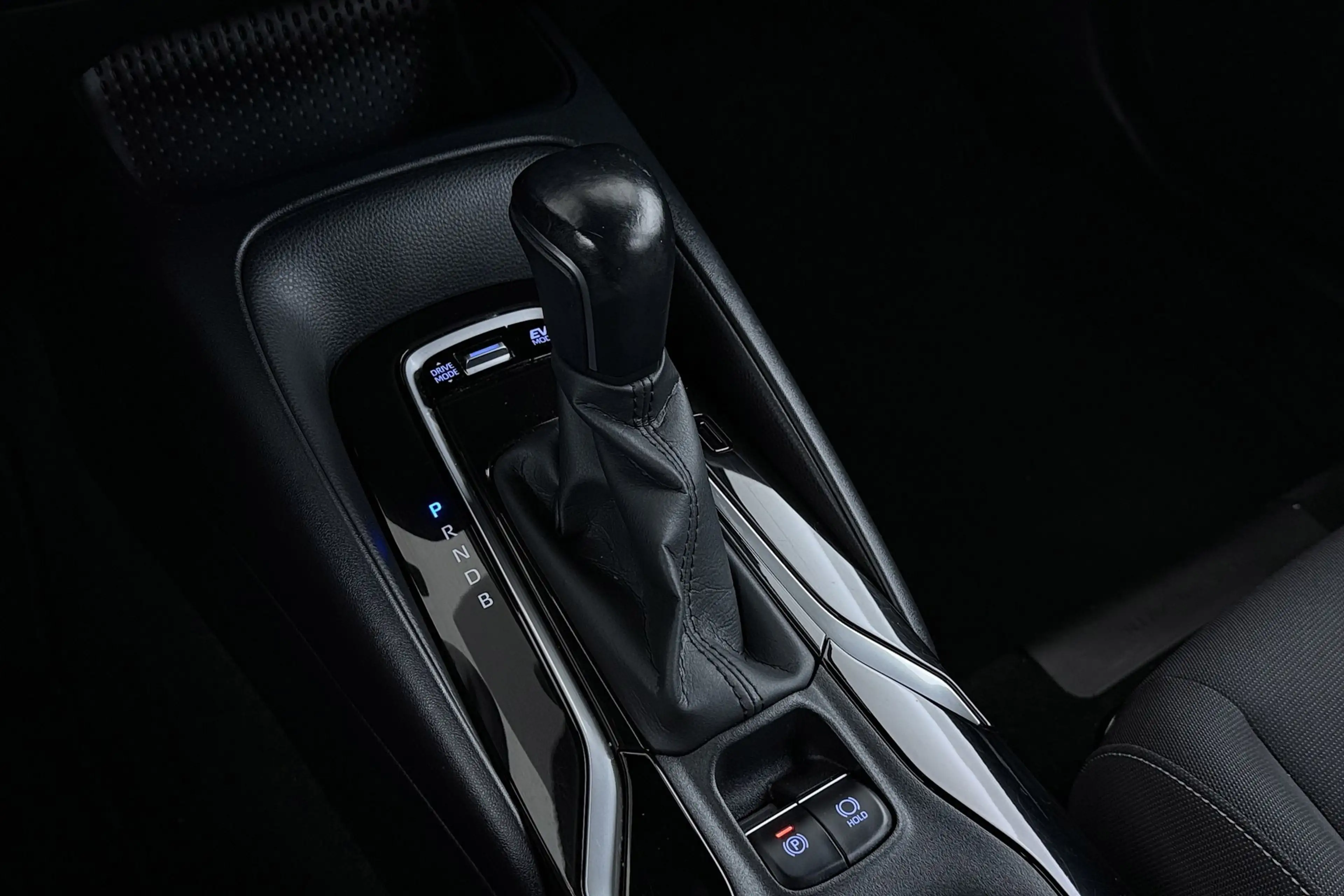 Toyota Corolla Touring Sports 1.8 Hybrid Active | Org NL | Trekha — photo 29