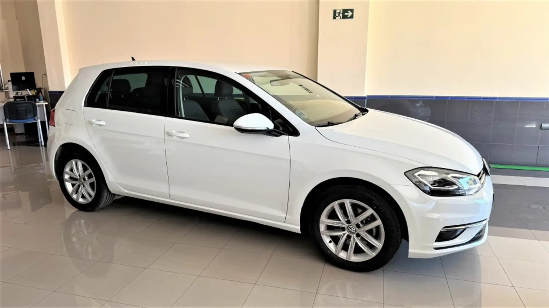 Volkswagen Golf 1.6TDI Advance 85kW Blanc - 2