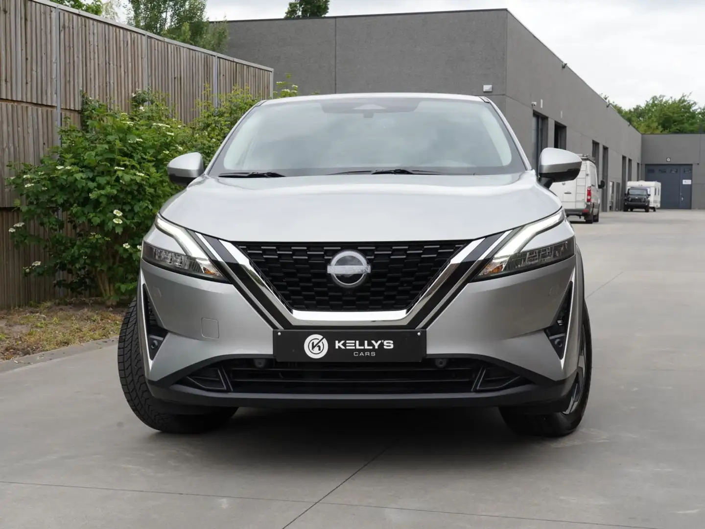 Nissan Qashqai 1.3 DIG-T MHEV N-Connecta Xtronic**Topstaat! Grau - 2
