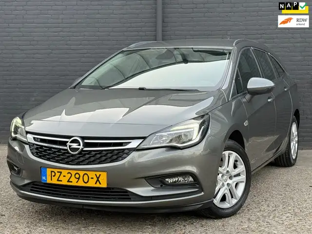2017 Opel Astra in Grey for sale