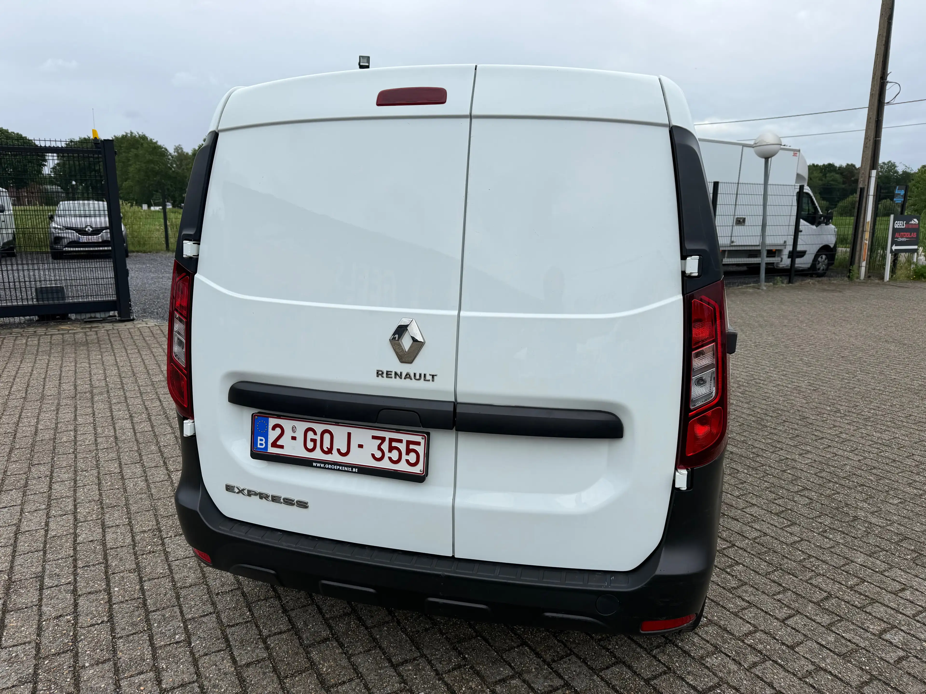 Renault Express Bestelwagen - 2 zitplaatsen - €9.500 excl. btw — photo 6