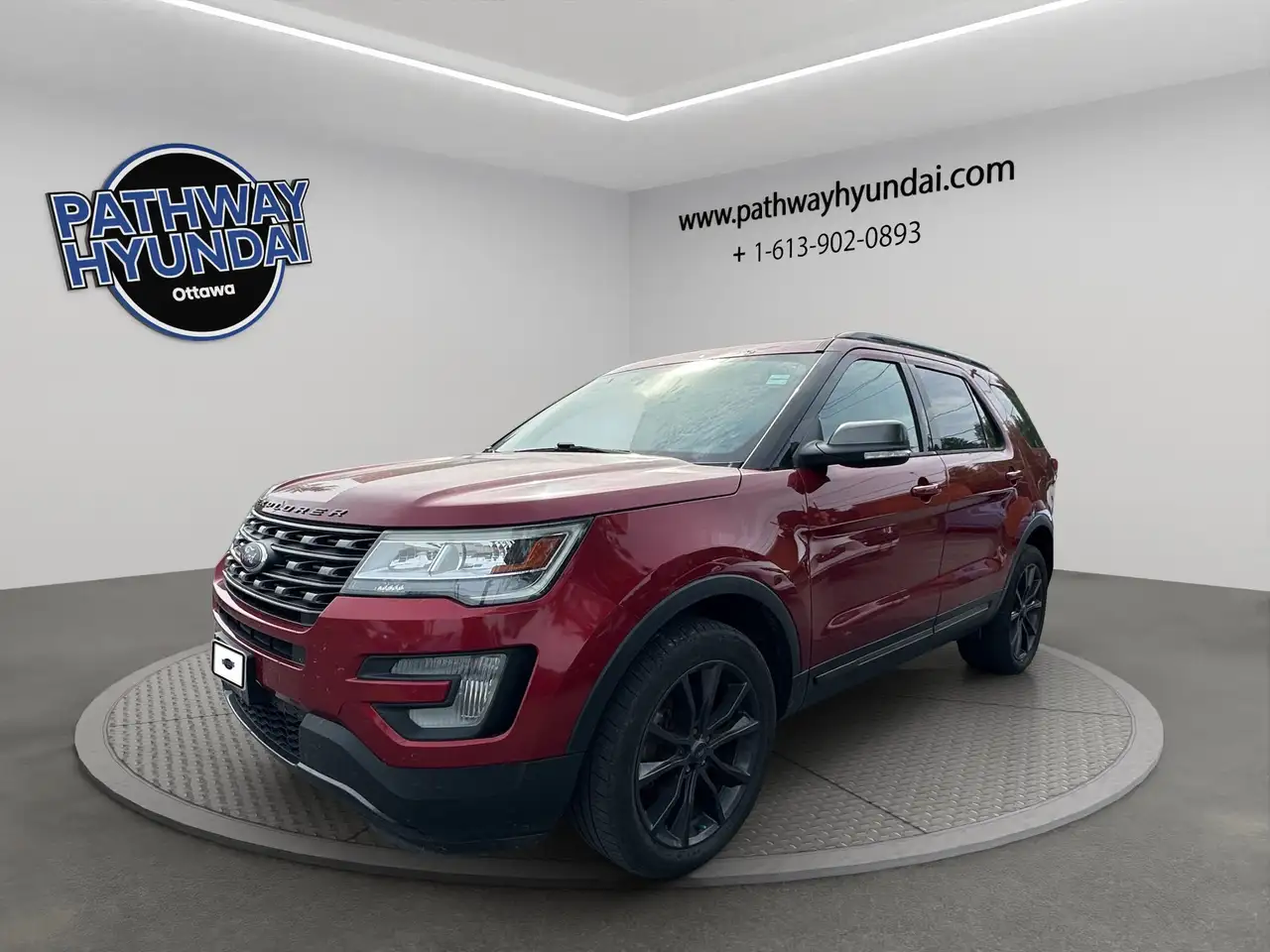 Ford Explorer снимка Ford Explorer