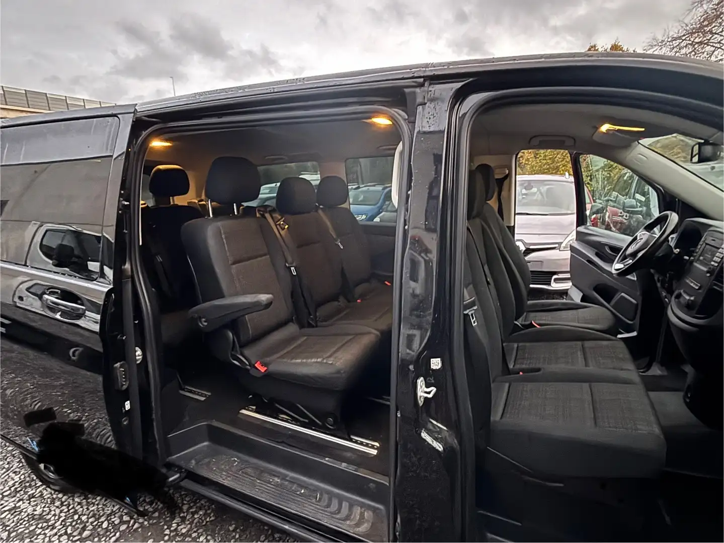 Mercedes-Benz Vito 2.0 Blue extra Long A1 Base 9G-T Plus (EU6d-T)8p Zwart - 2