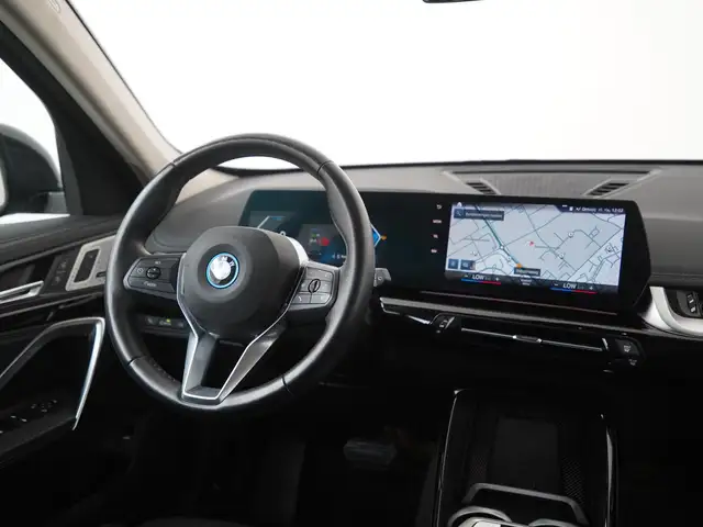 BMW X1 view 6
