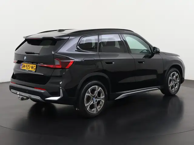 BMW X1 view 4