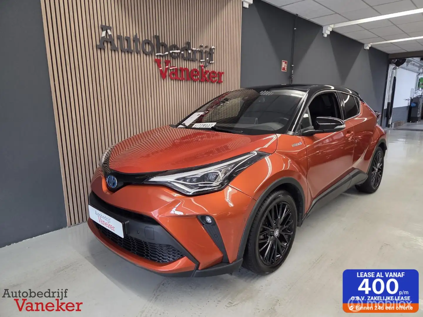 Toyota C-HR 2.0 Hybrid Launch Edition|Carplay|Trekhaak|Garanti Orange - 1