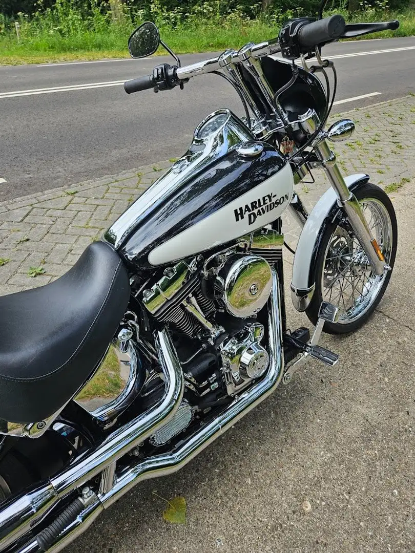 Harley-Davidson Deuce Softail FXSTD Black - 1