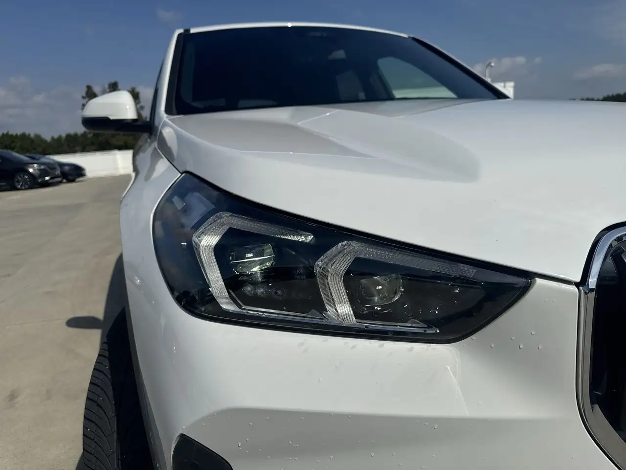 BMW X1 снимка BMW X1
