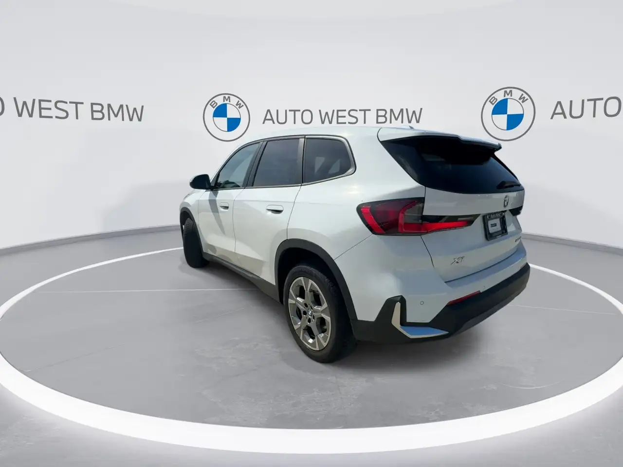 BMW X1 снимка BMW X1