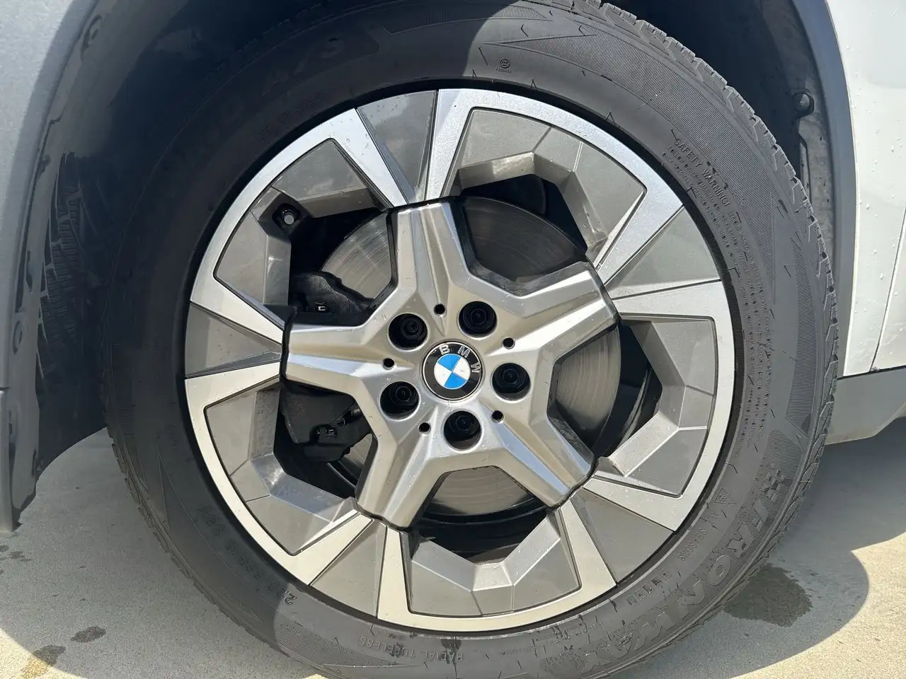 BMW X1 снимка BMW X1