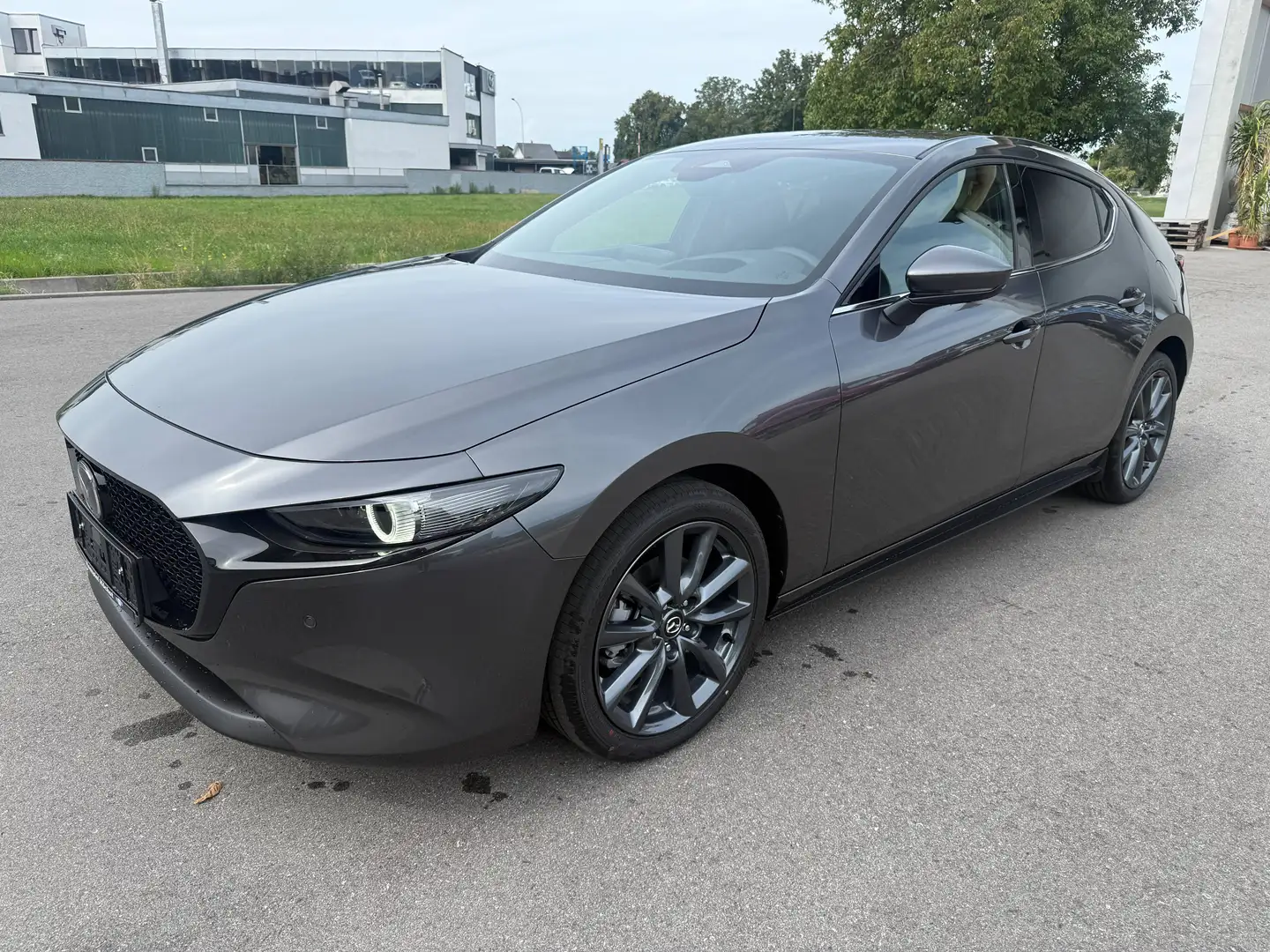 Mazda 3 2027 G140 Exclusive-Line BOSE 360° Kamera SHZ LHZ WKR Grau - 1