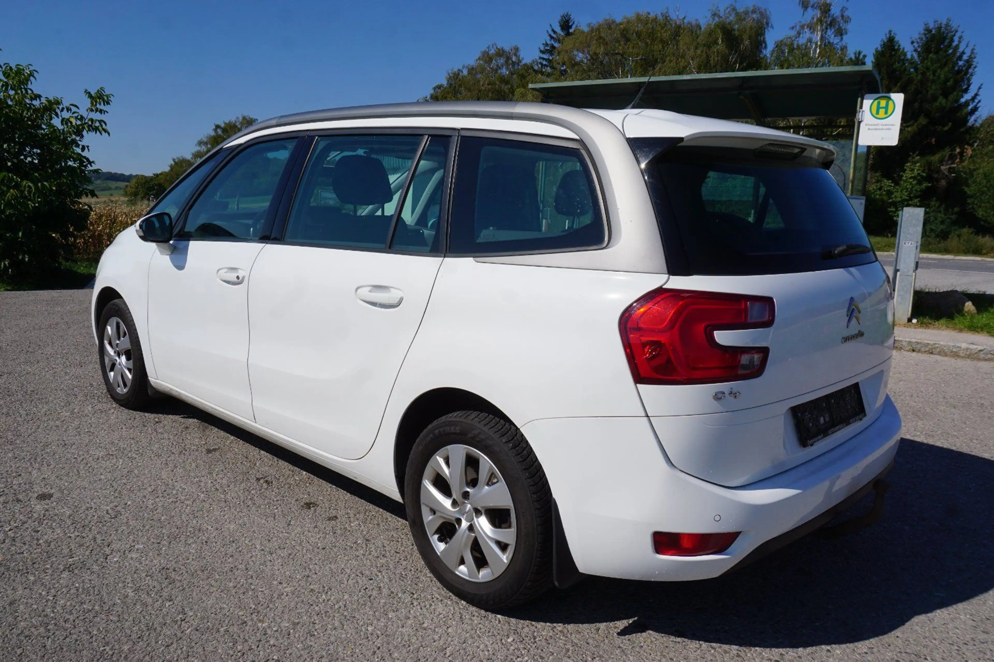 Citroen Grand C4 Picasso C4 Grand Picasso 1.6 e-HDi 115 FAP Seduction — photo 8