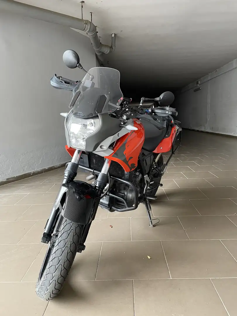 Aprilia Pegaso 650 Strada - 2