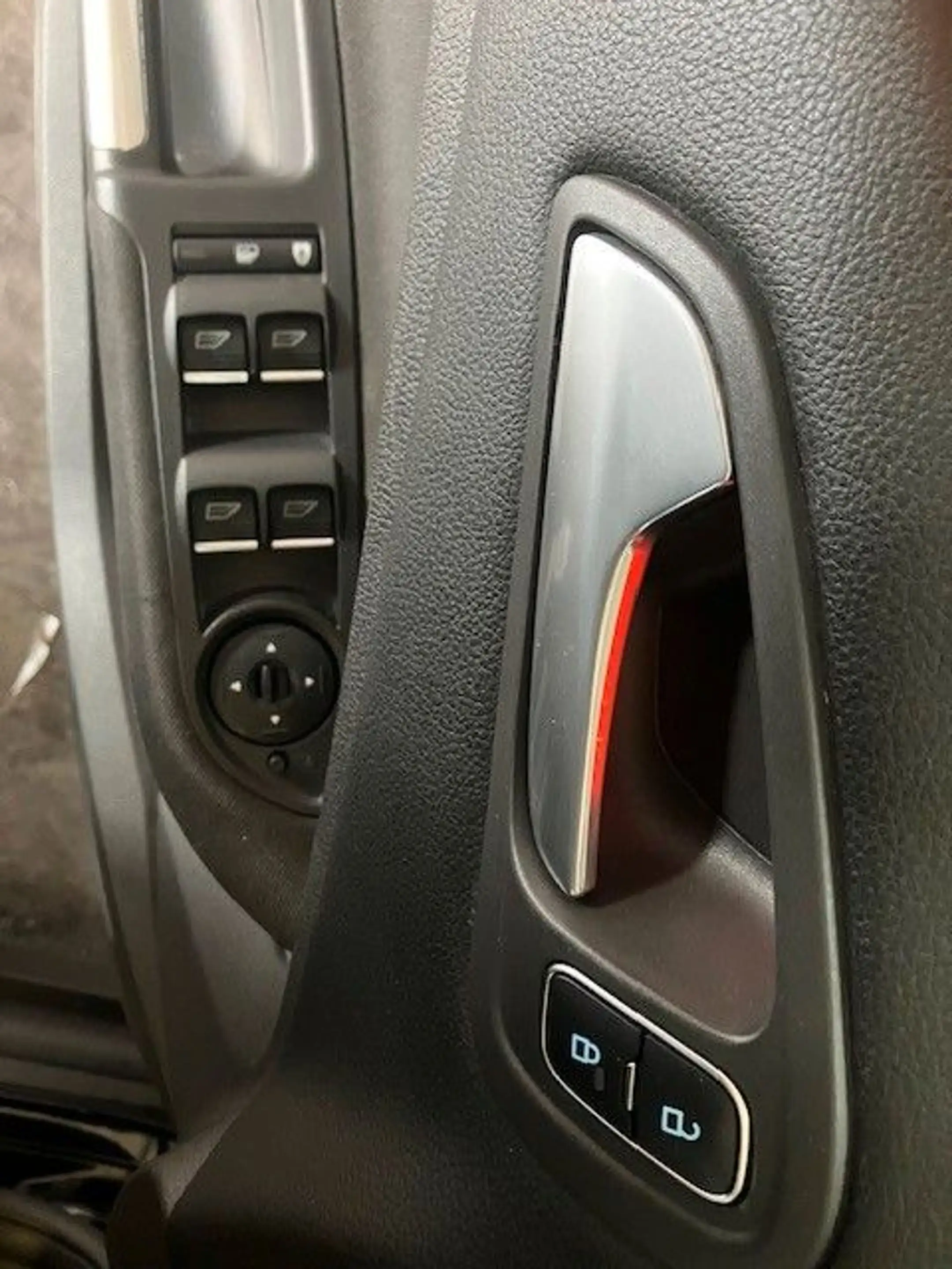Ford C-Max C-MAX Titanium Xenon+AHK+GARANTIE — photo 3