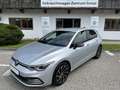 Volkswagen Golf VIII 1,0 eTSI DSG Active (Navi+RearView+LED+) Zilver - thumbnail 2