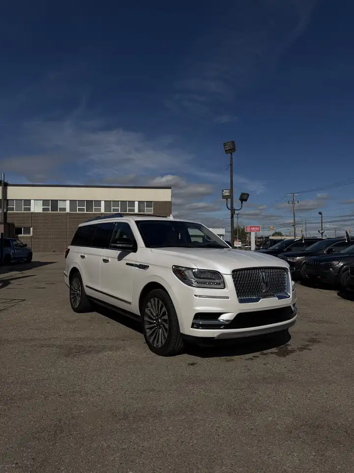 Lincoln Navigator photo Lincoln Navigator