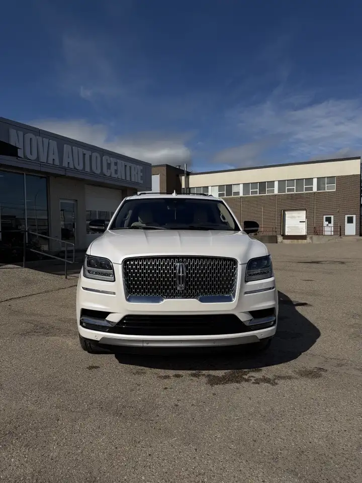 Lincoln Navigator photo Lincoln Navigator