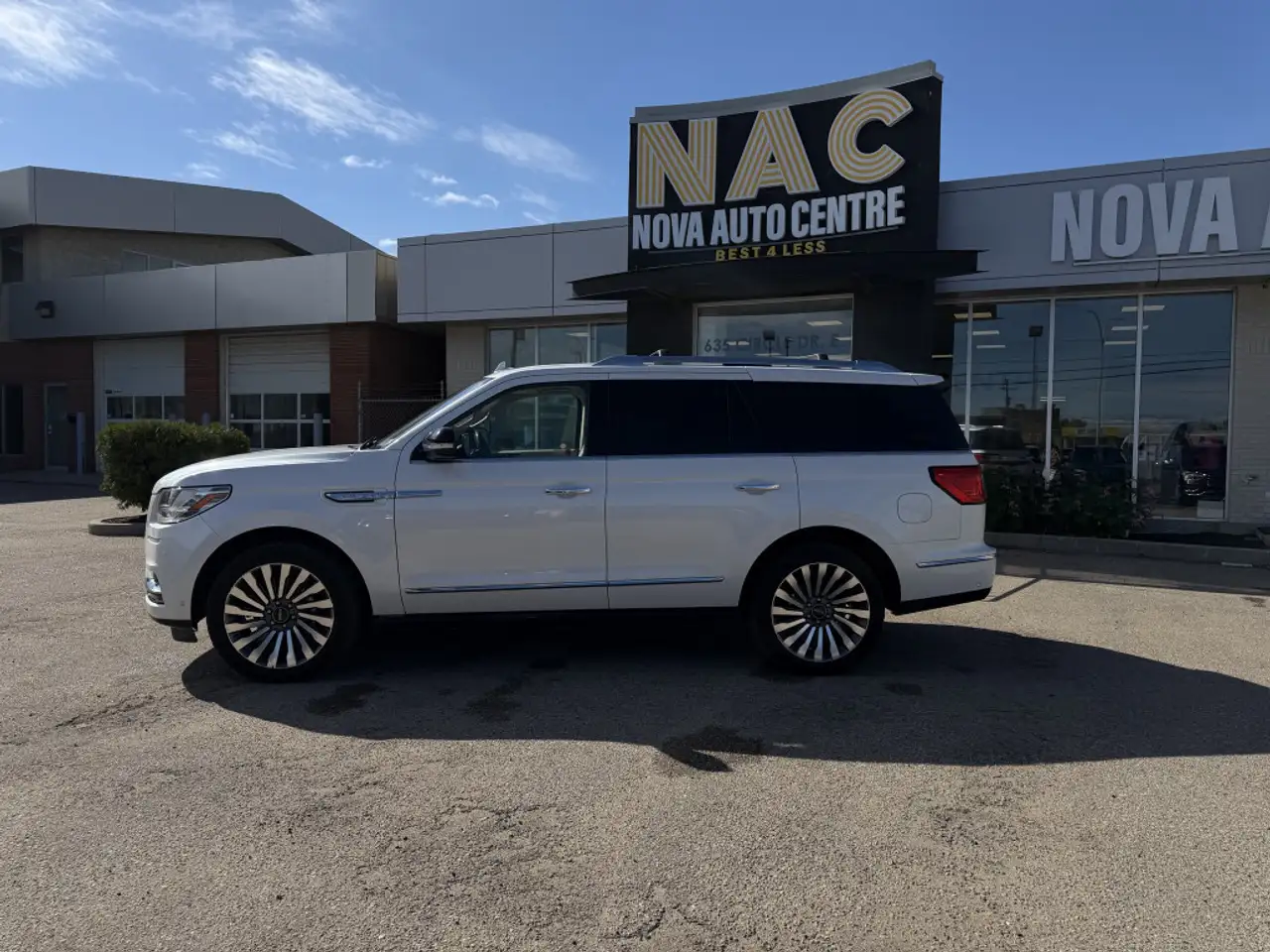 Lincoln Navigator photo Lincoln Navigator