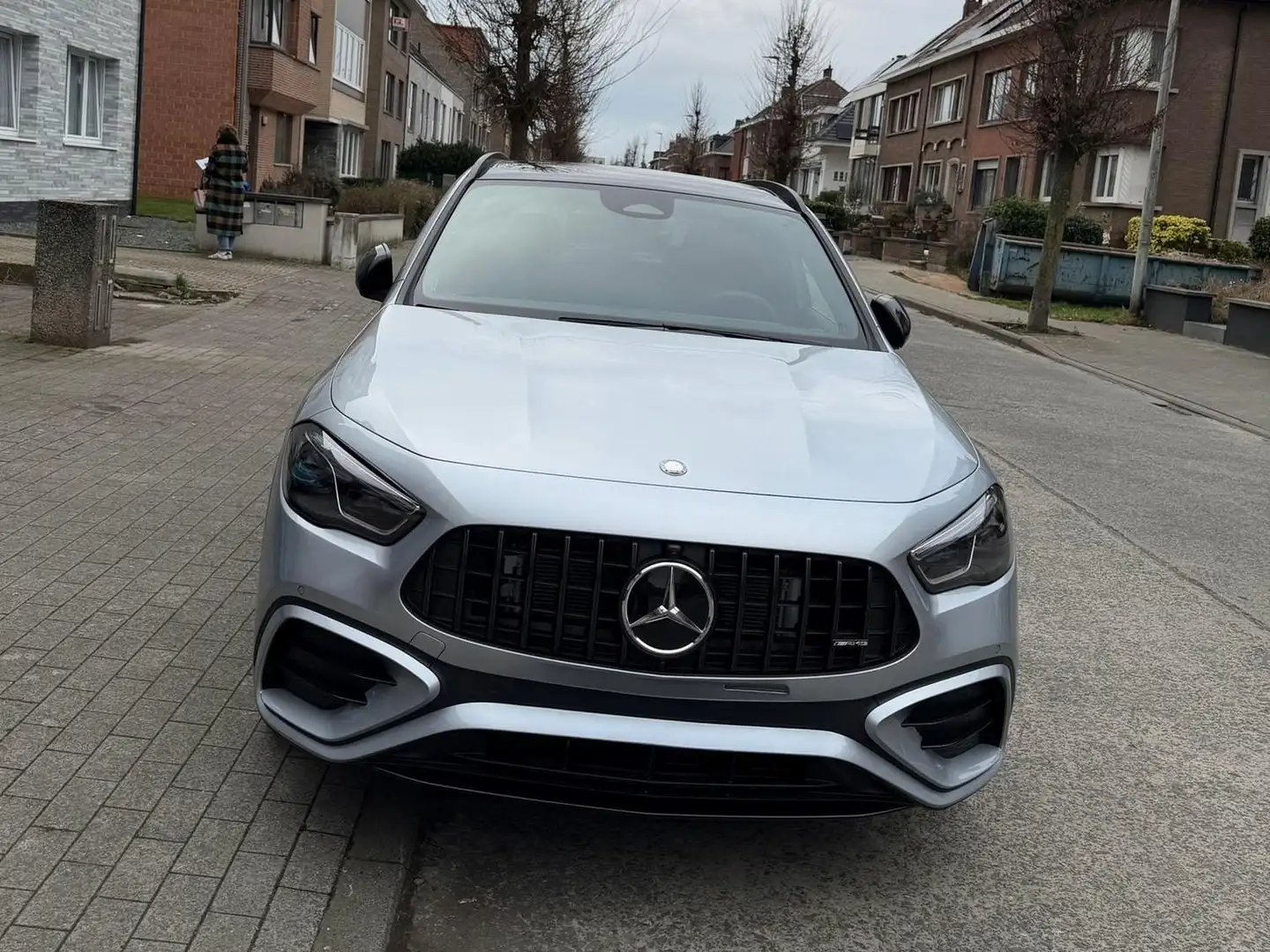 Mercedes-Benz GLA 35 AMG GLA AMG 35 4-Matic Grau - 1