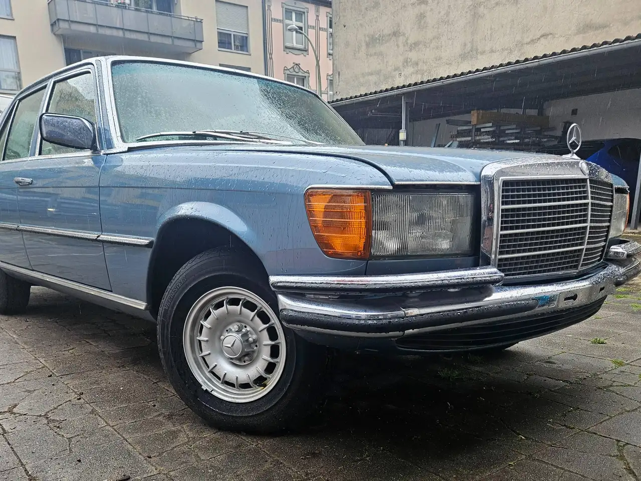 Mercedes-Benz W 114/115 Strich-Acht W116, foto 4